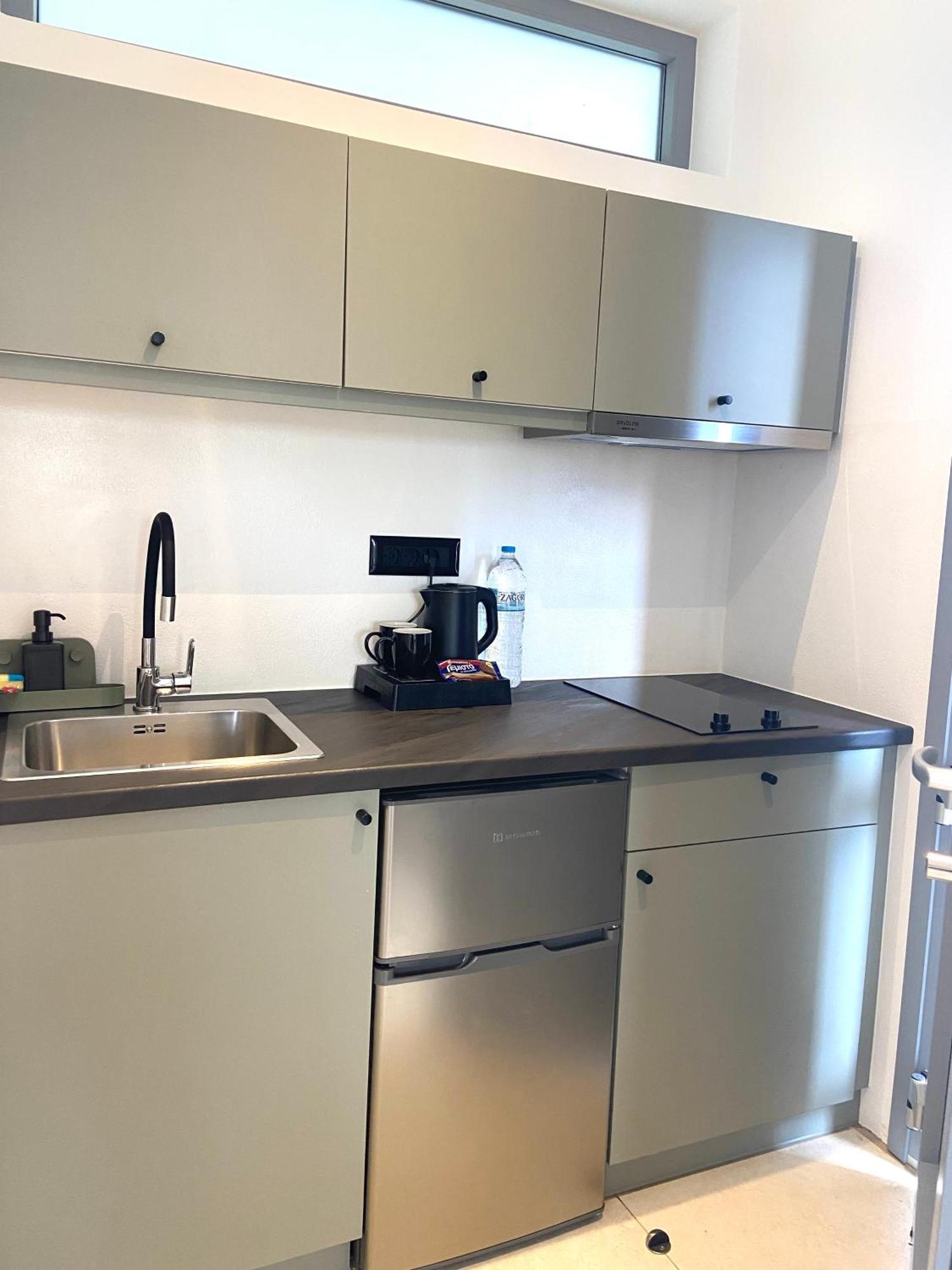 Spanos Apartments Áyios Pétros Eksteriør billede